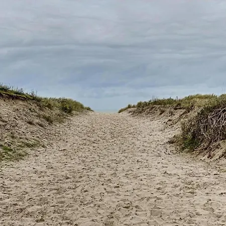 Lägenhet In Near Sandy Beaches, Cleaning Included